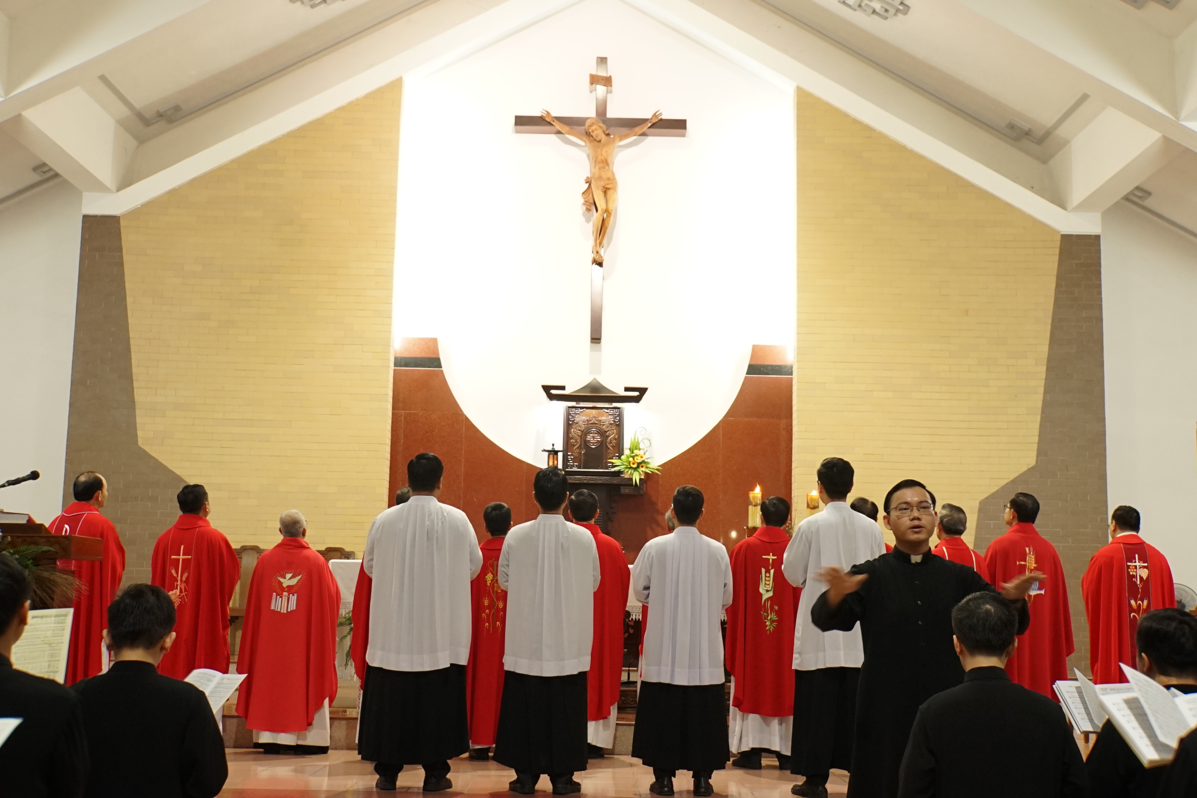 Lễ bổn mạng và kỷ niệm thụ phong linh mục của quý cha giáo ĐCV Sao Biển vào cuối tháng 11/2022