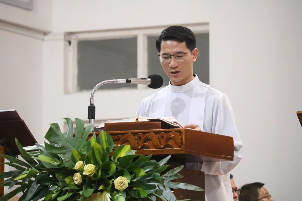 Album Chúa Nhật Lễ Lá