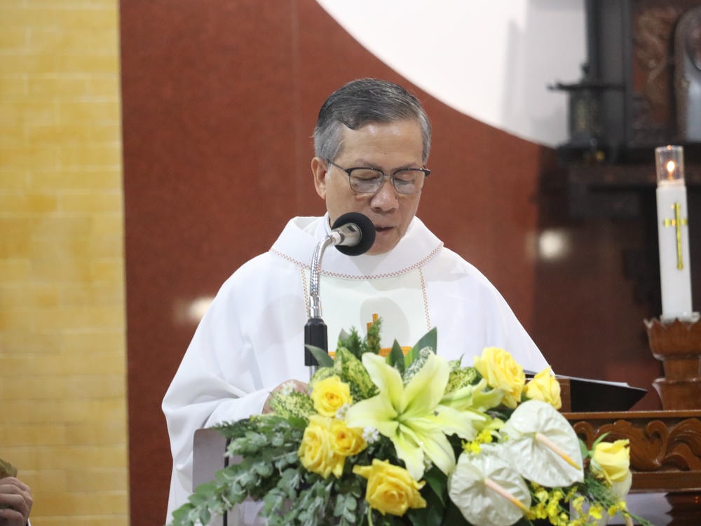Album Thứ Bảy Tuần Thánh 2025