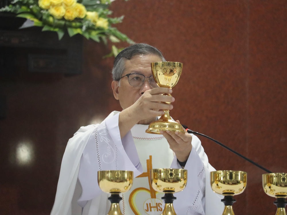 Album Thứ Bảy Tuần Thánh 2025