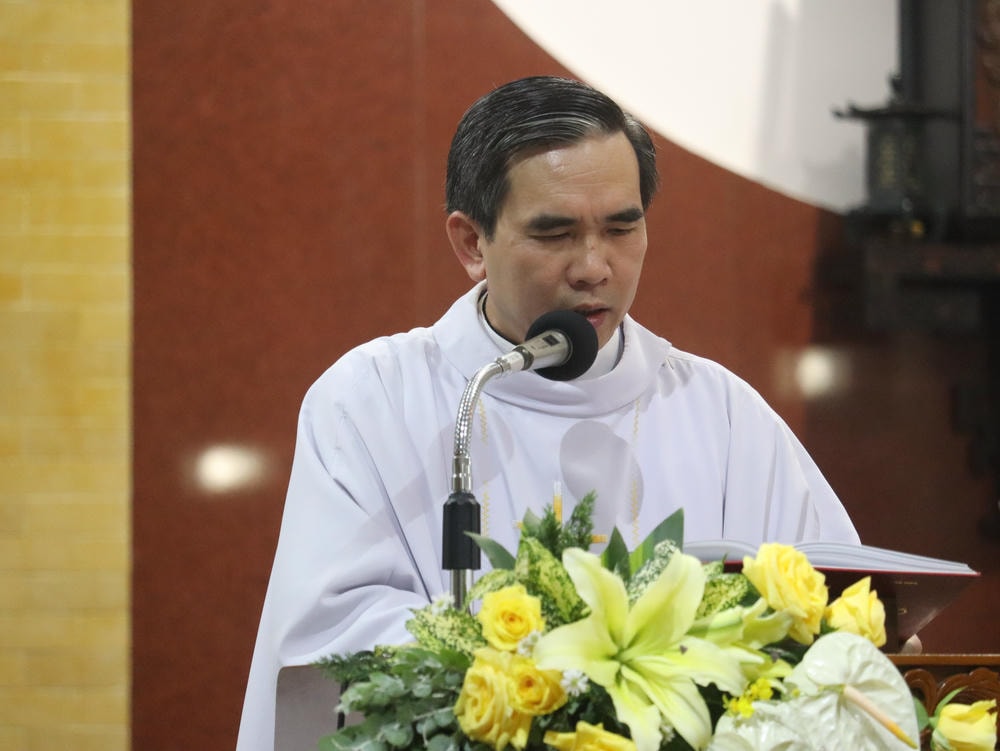Album Thứ Bảy Tuần Thánh 2025