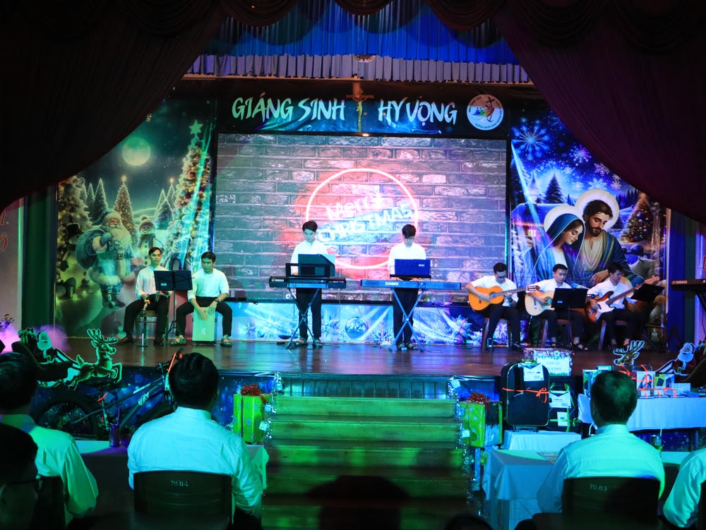 Album Giáng sinh 2024